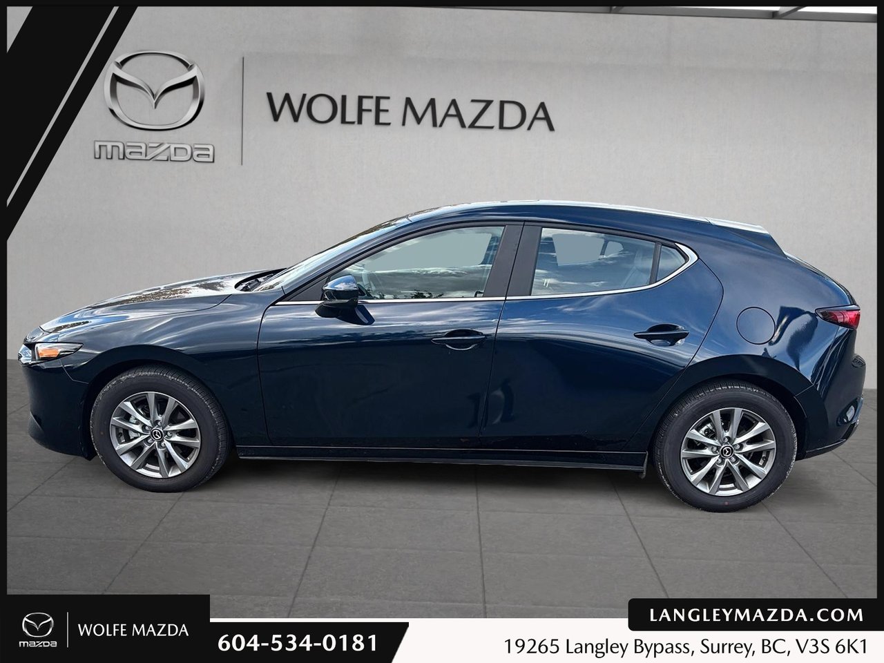 2025 Mazda 3 Sport GS-8