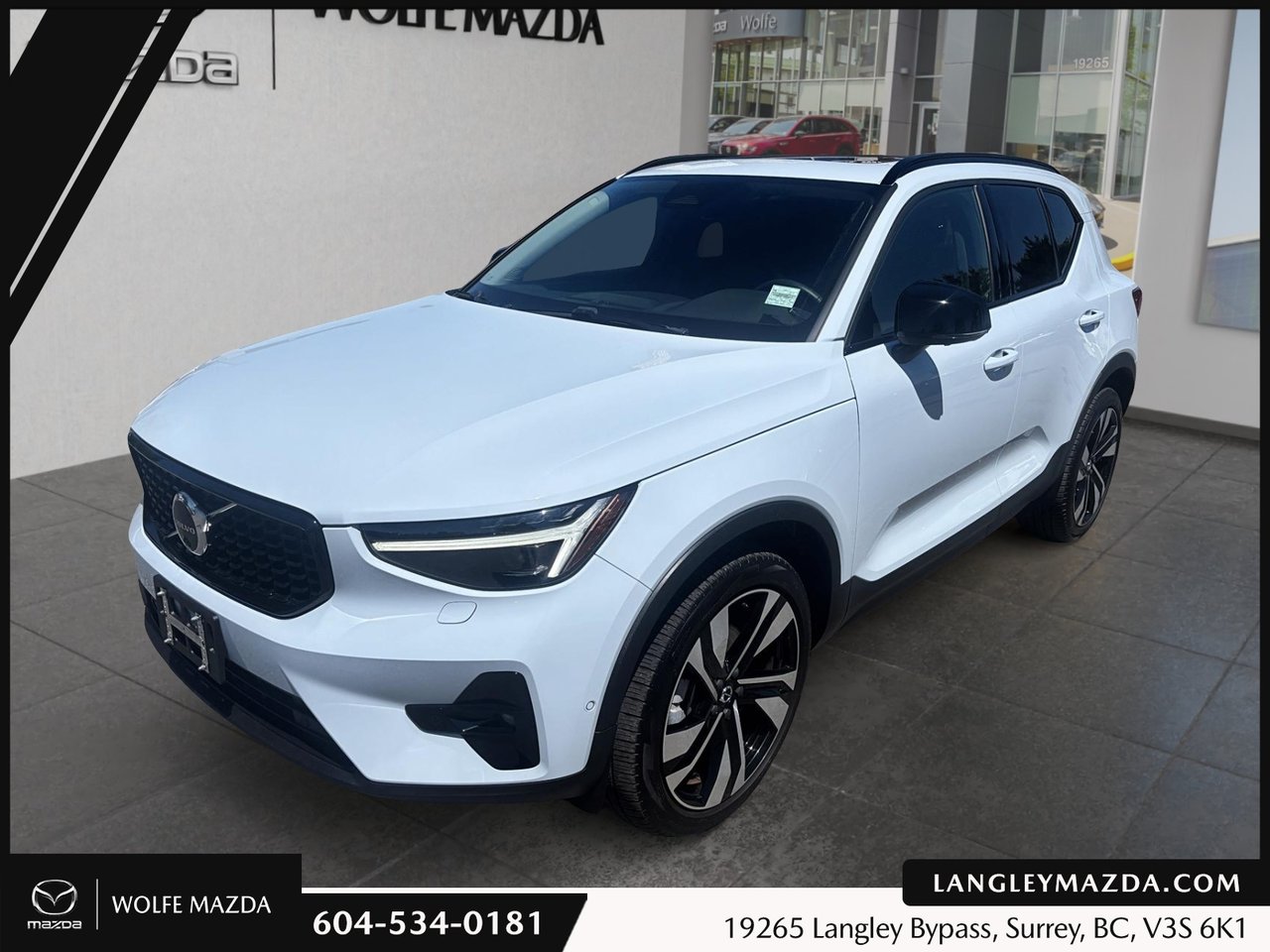 Blue 2024 Volvo XC40 B5 Plus Dark Theme AWD SUV / Crossover All-Wheel Drive Automatic