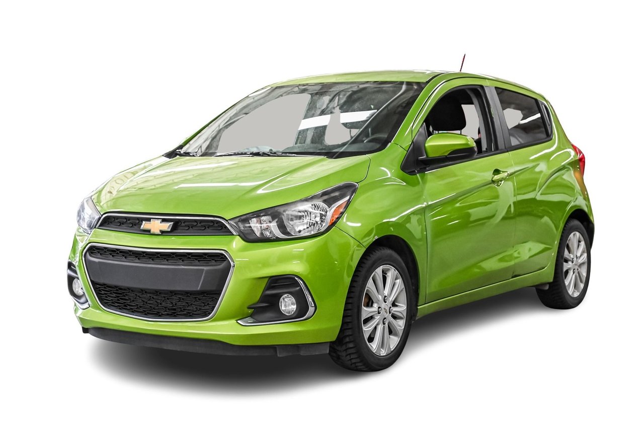 Green 2016 Chevrolet Spark Hatchback Front-Wheel Drive Continuously Variable Transmission