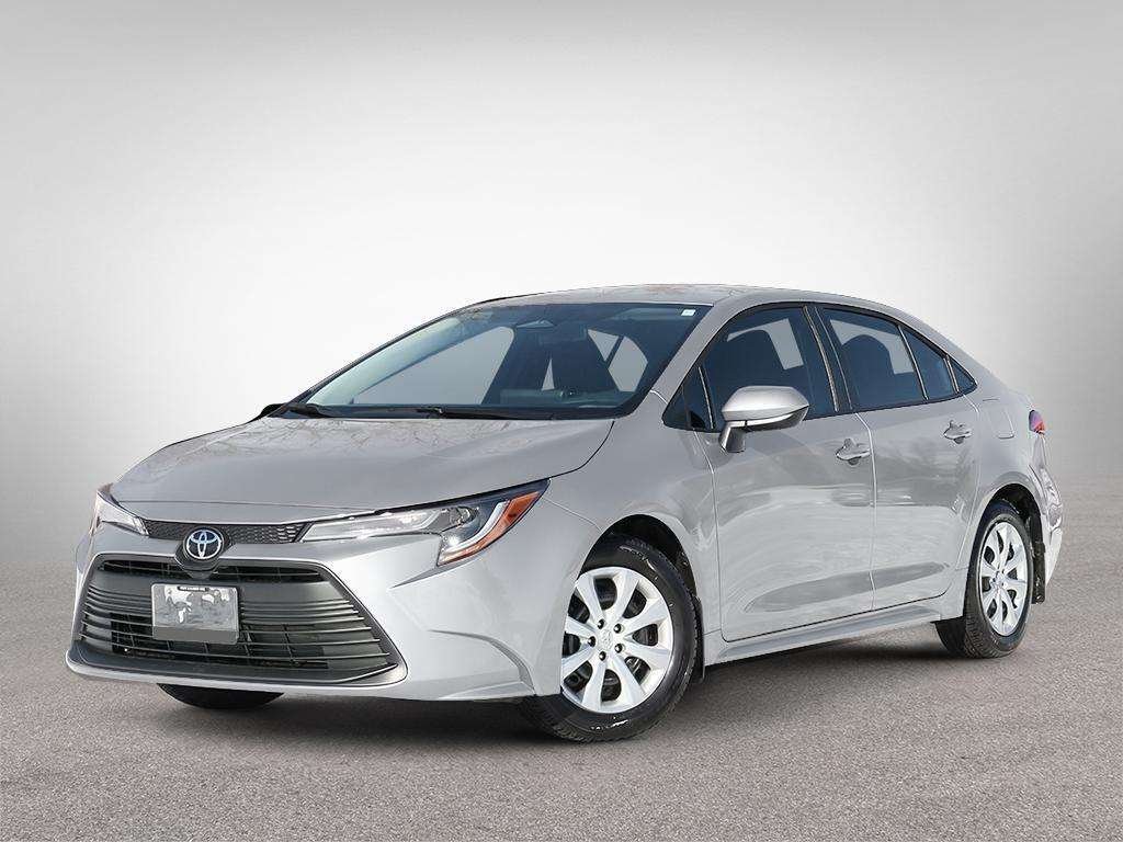 Classic Silver Metallic 2026 Toyota Corolla Sedan Front-Wheel Drive Automatic