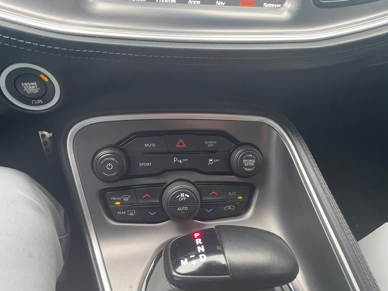 2021 Dodge Challenger SXT-8