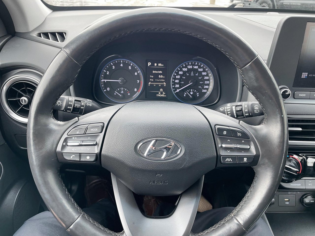 2022 Hyundai Kona Preferred-8