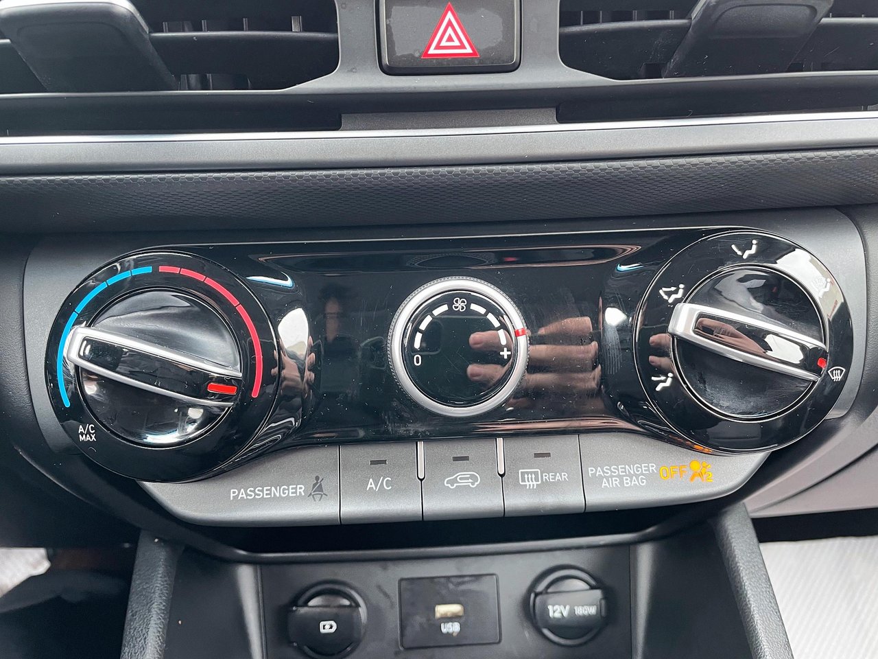 2022 Hyundai Kona Preferred-12