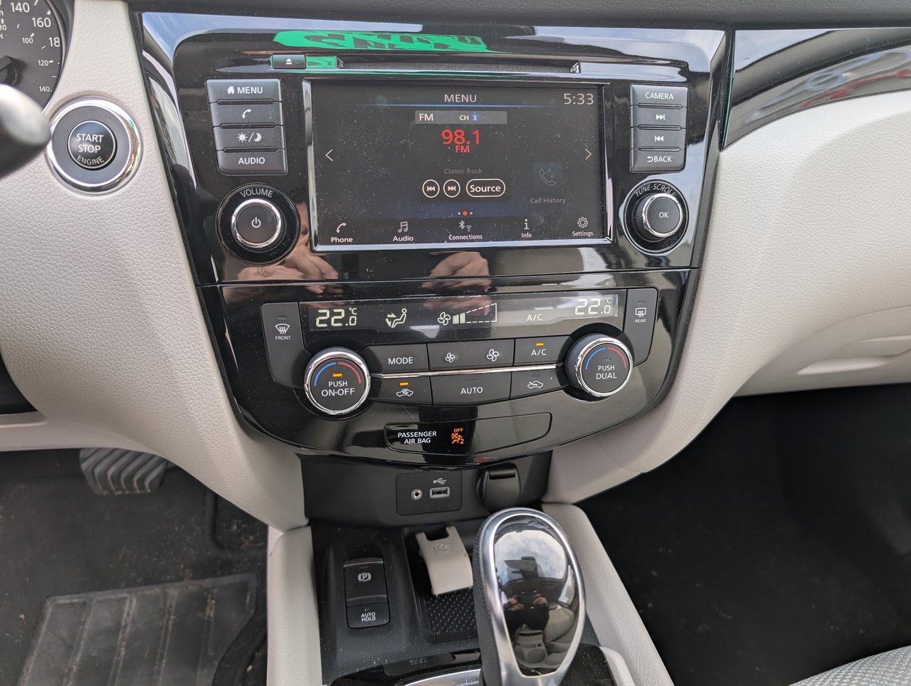 2021 Nissan Qashqai SV-10