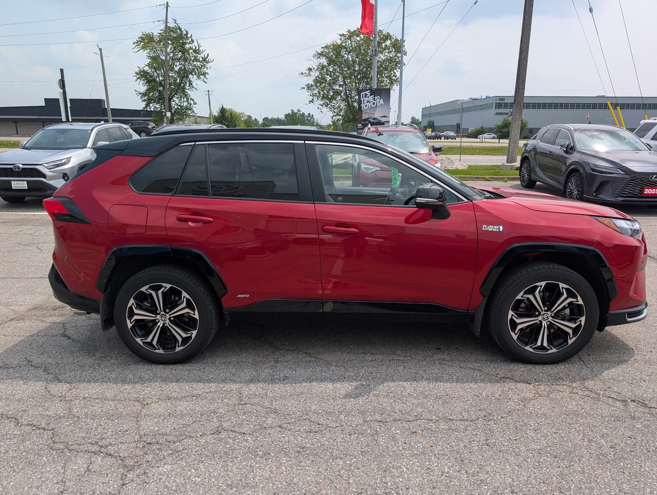2024 Toyota RAV4 Prime XSE-16