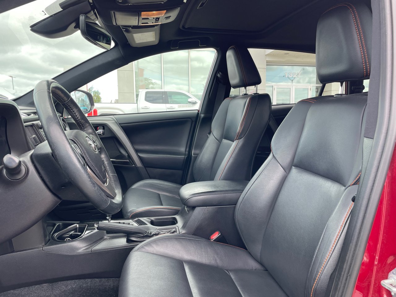 2018 Toyota RAV4 SE-7
