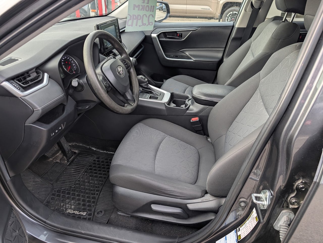 2020 Toyota RAV4 LE-10