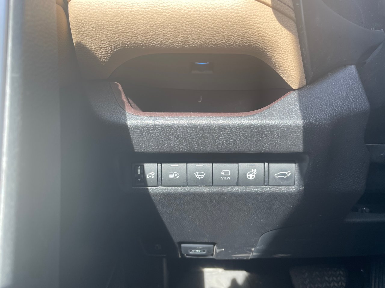 2021 Toyota RAV4 Hybrid Limited-9