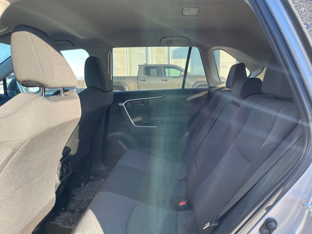 2022 Toyota RAV4 LE-7