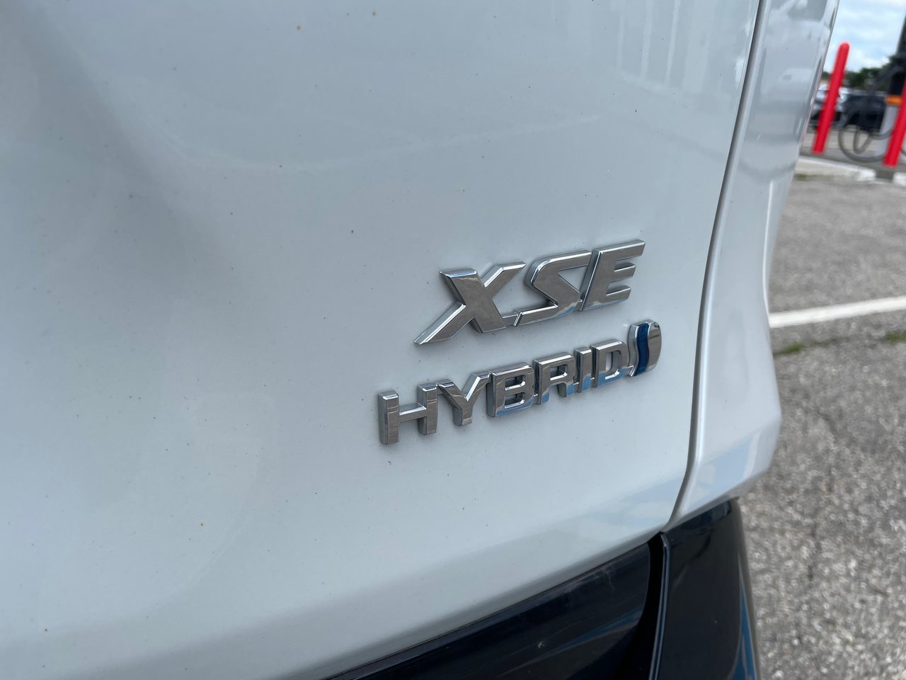 2023 Toyota RAV4 Hybrid XSE-11