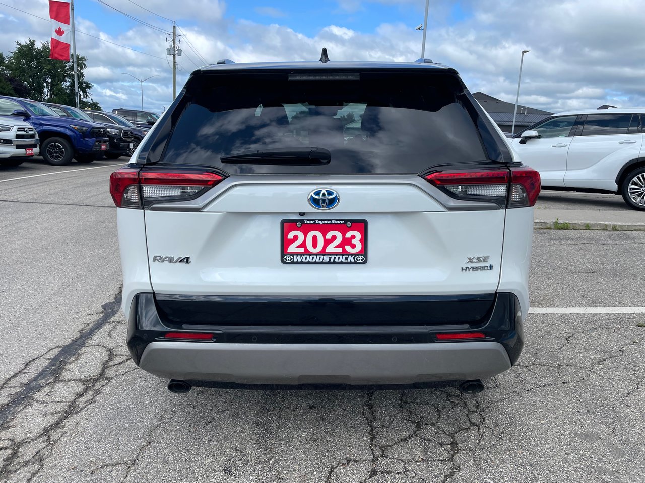 2023 Toyota RAV4 Hybrid XSE-2