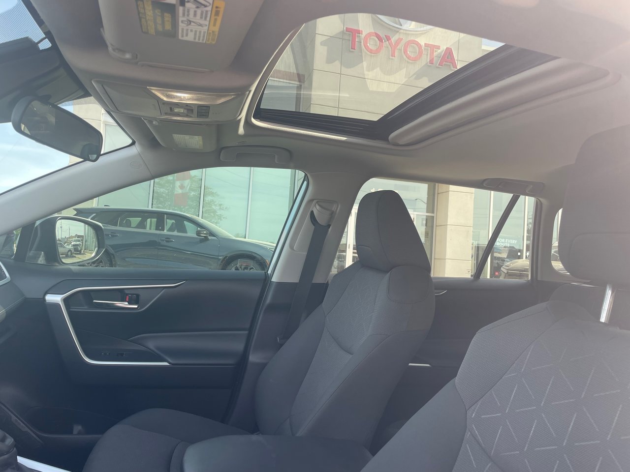 2024 Toyota RAV4 XLE-4