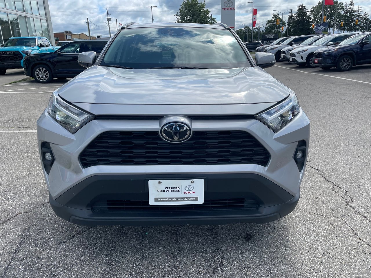 2025 Toyota RAV4 XLE-4