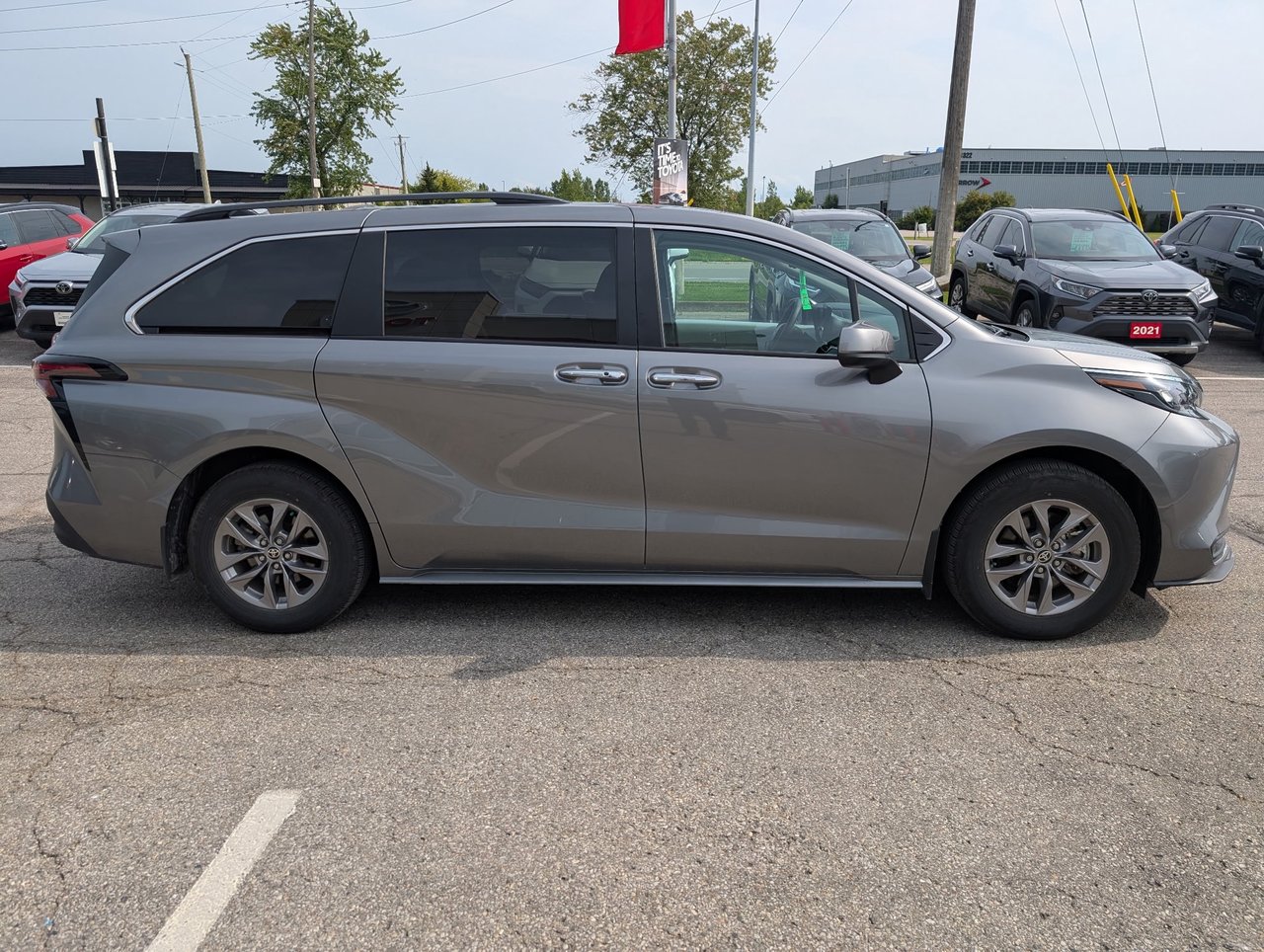 2026 Toyota Sienna XLE-3