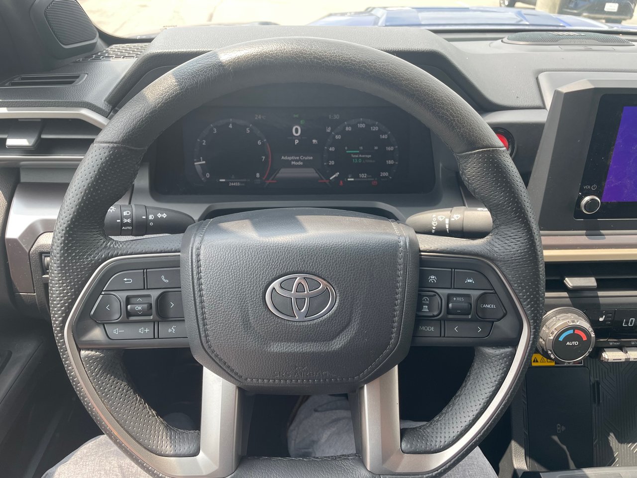 2025 Toyota Tacoma 4WD DBL AT-6