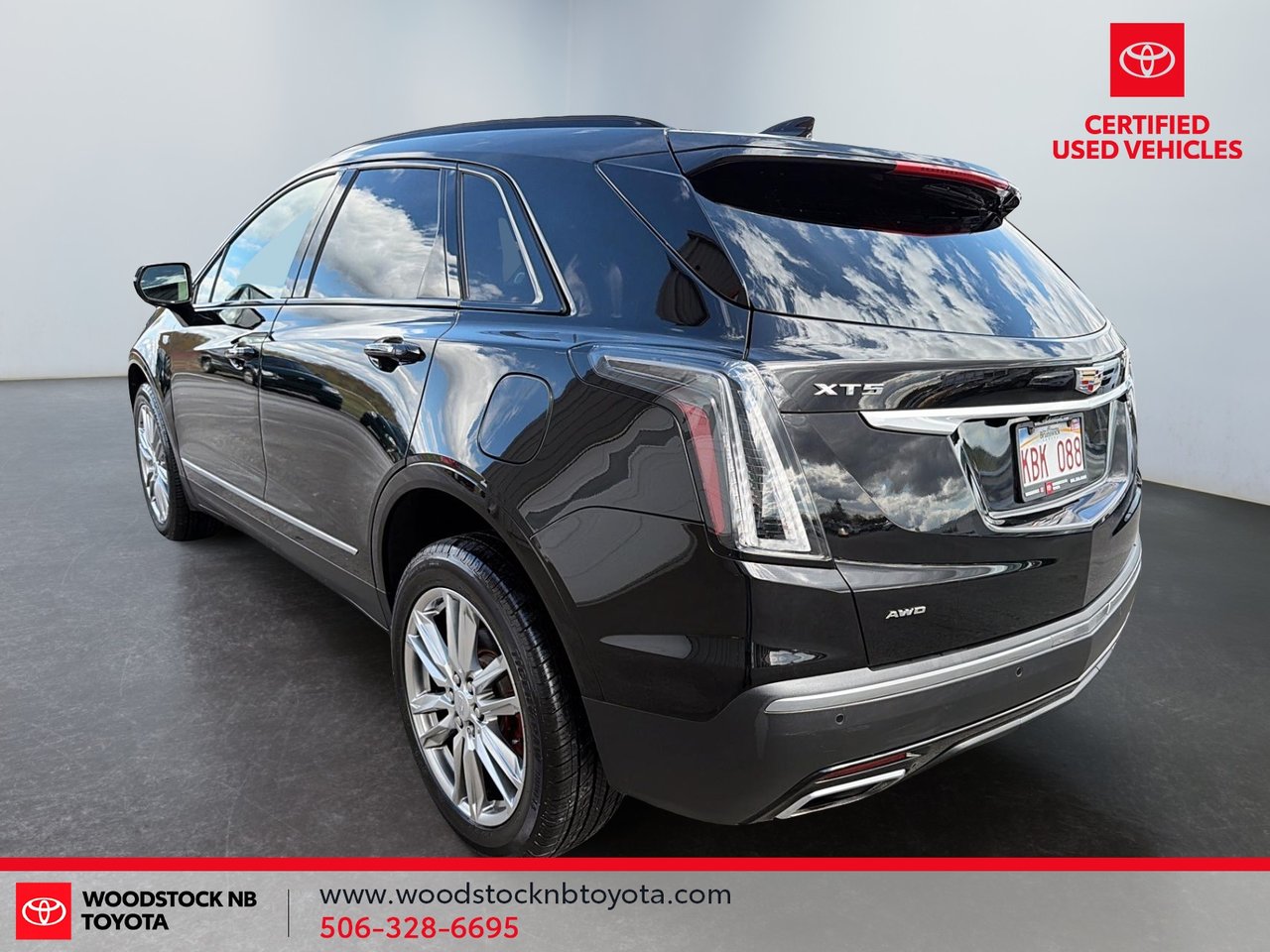2023 Cadillac XT5 AWD Sport-8