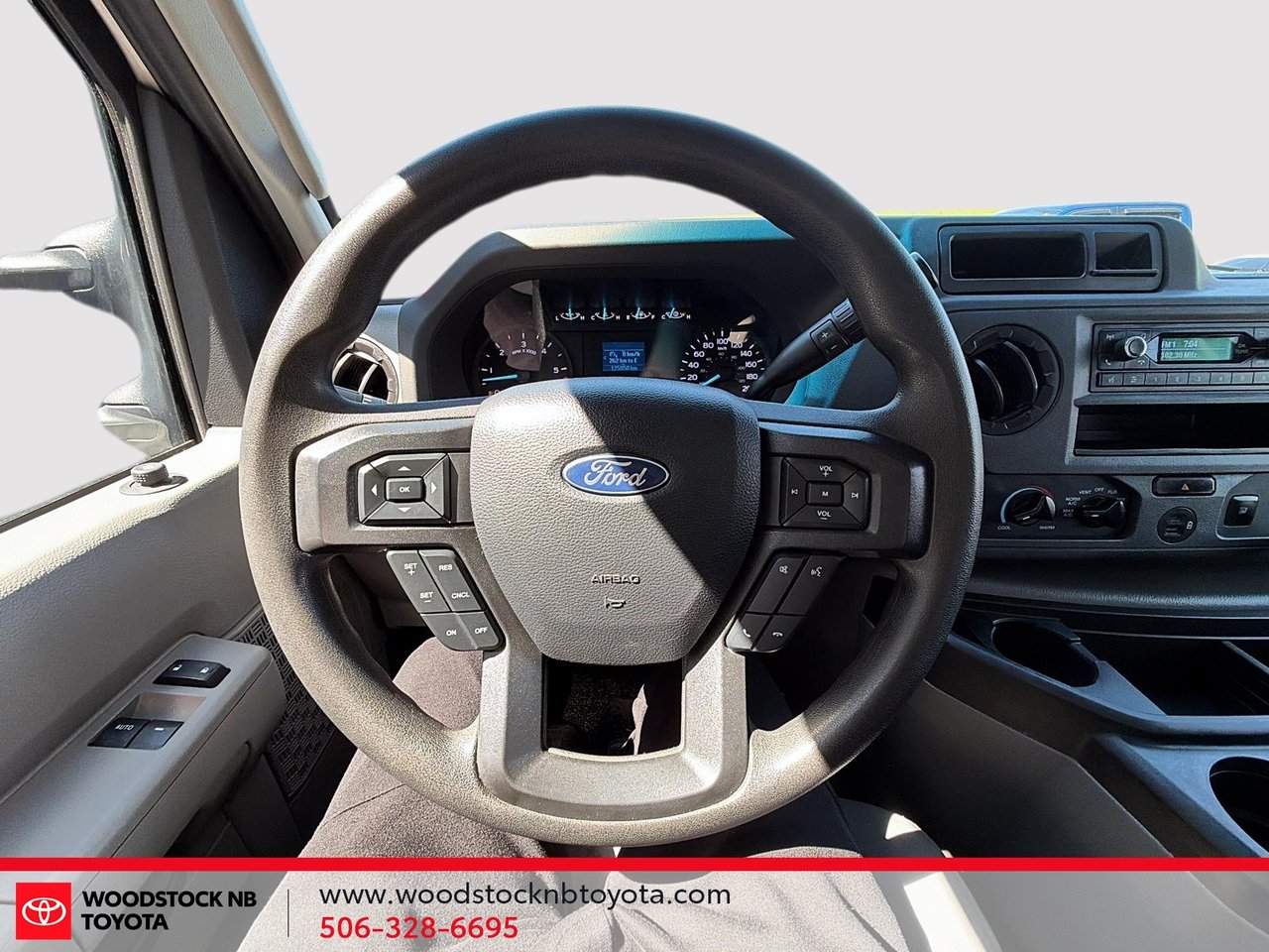 Ford E-Series Cutaway  2024-14