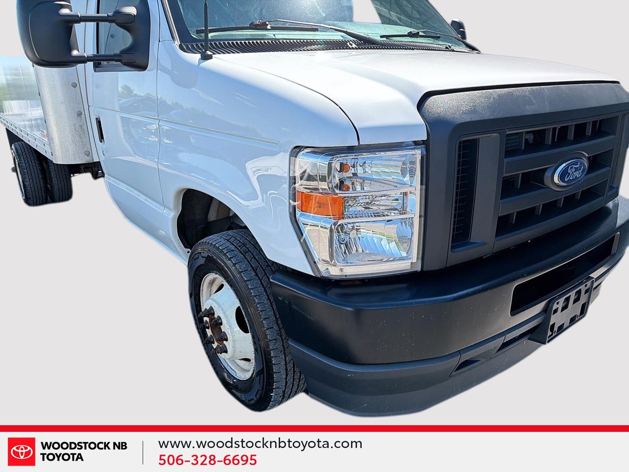 Ford E-Series Cutaway  2024-3