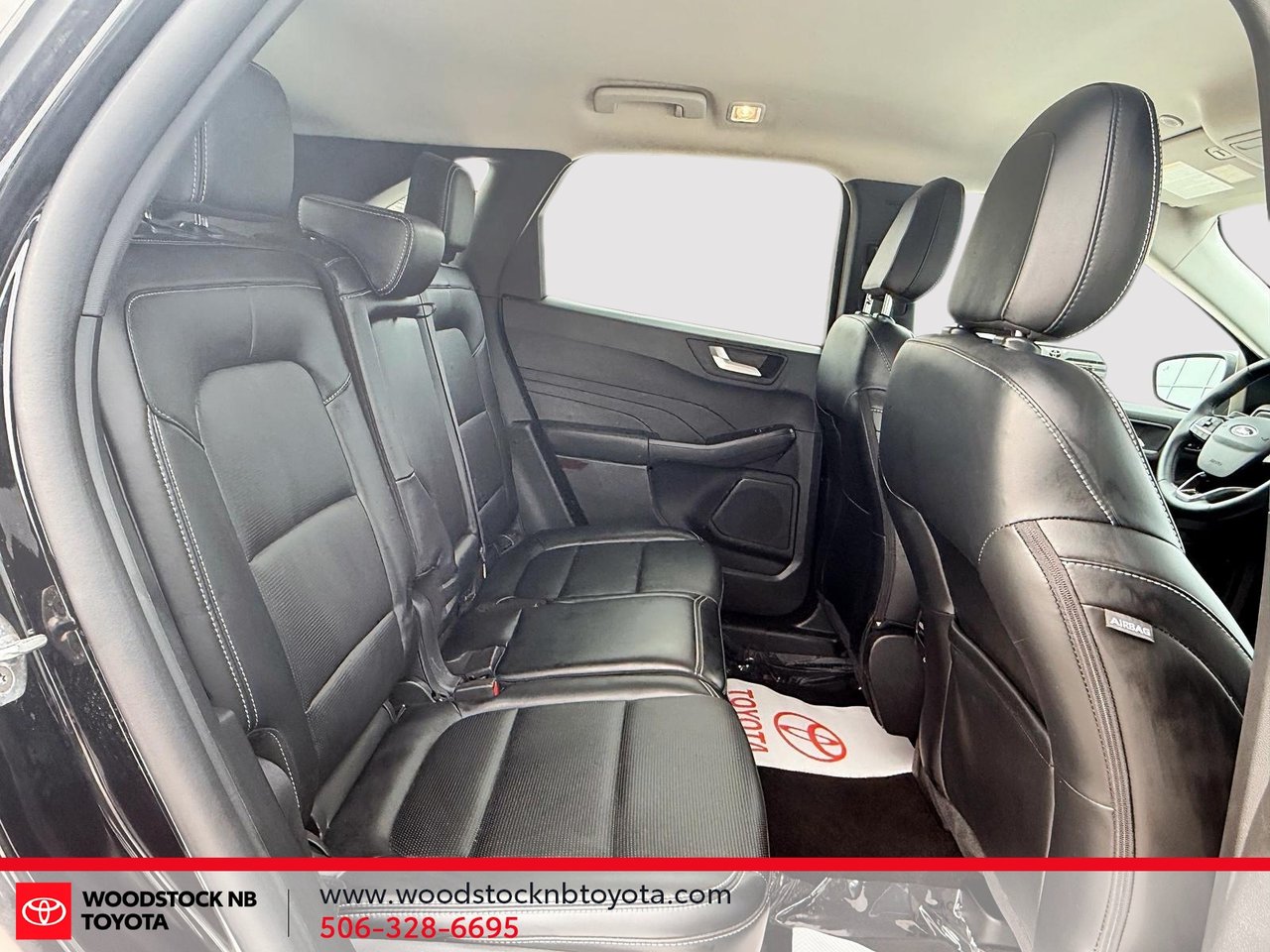 Ford Escape Platinum 2025-11