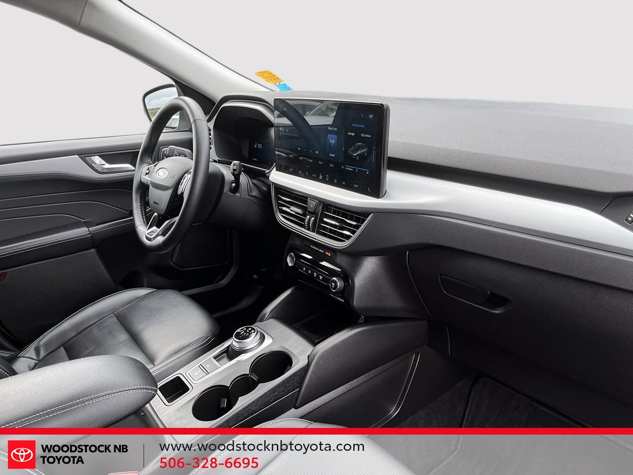 2025 Ford Escape Platinum-15