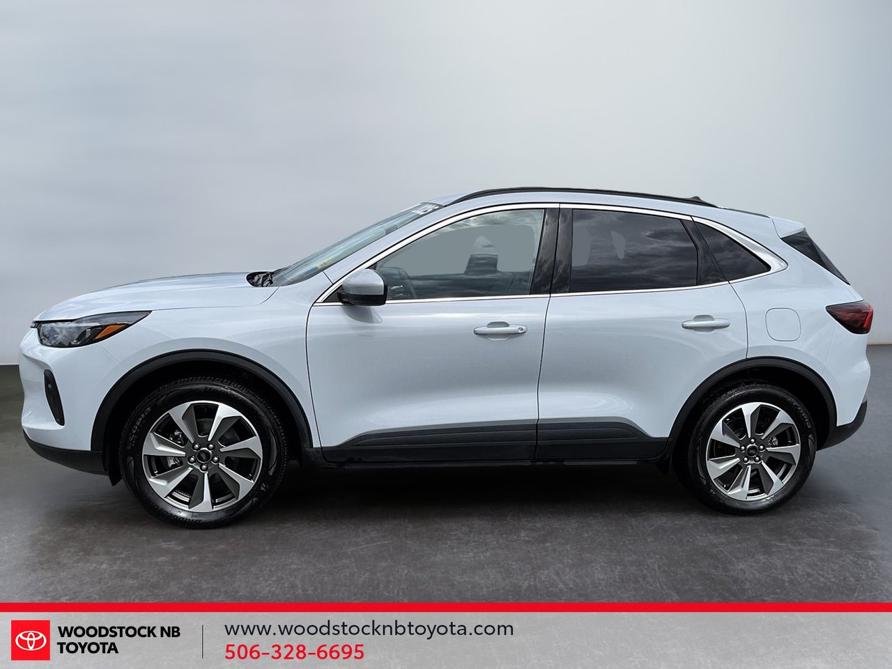 2025 Ford Escape Platinum-1