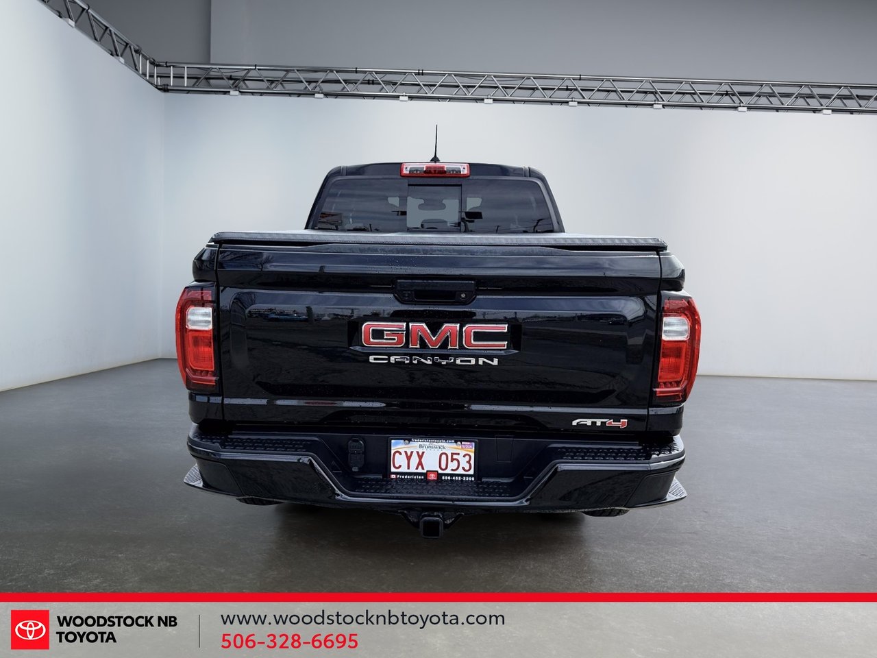 2024 GMC Canyon AT4-4