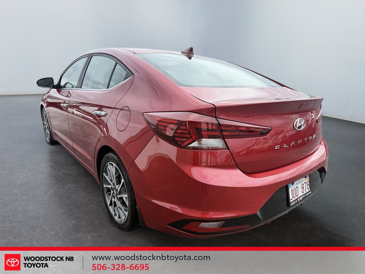 2019 Hyundai Elantra Luxury-2