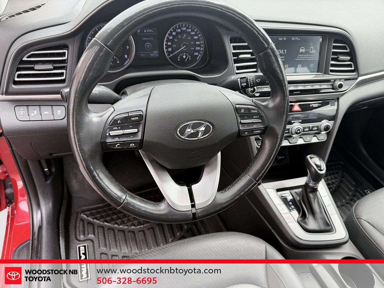 2019 Hyundai Elantra Luxury-11