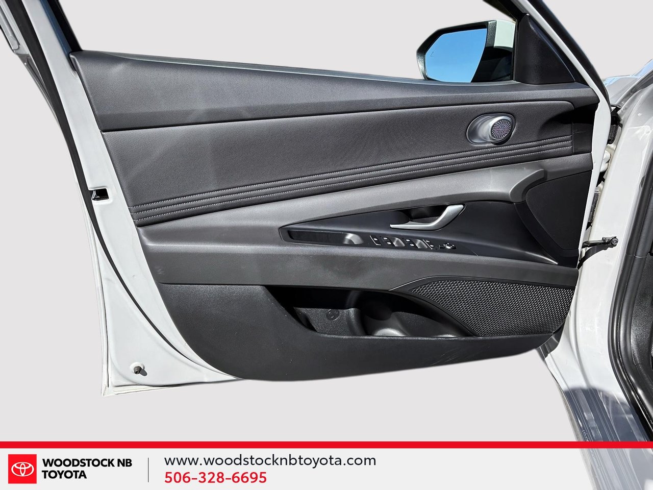 2024 Hyundai Elantra Preferred-18