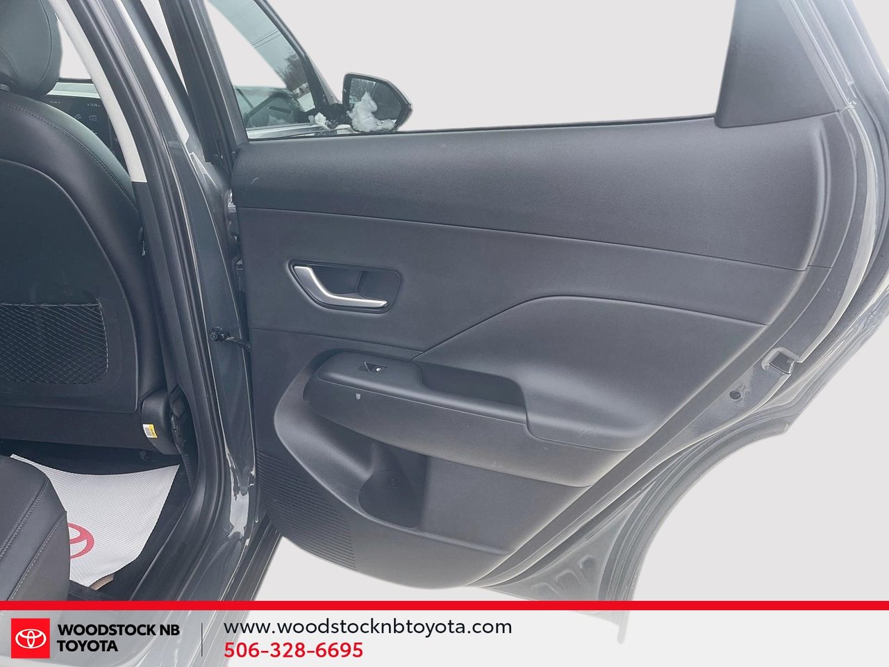 2025 Hyundai Kona Preferred-17