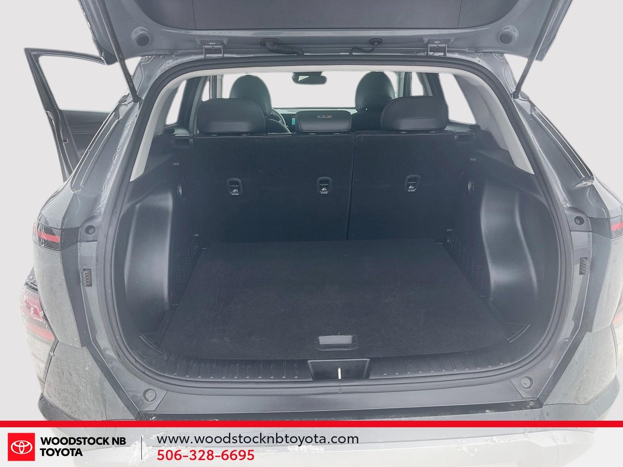 2025 Hyundai Kona Preferred-16