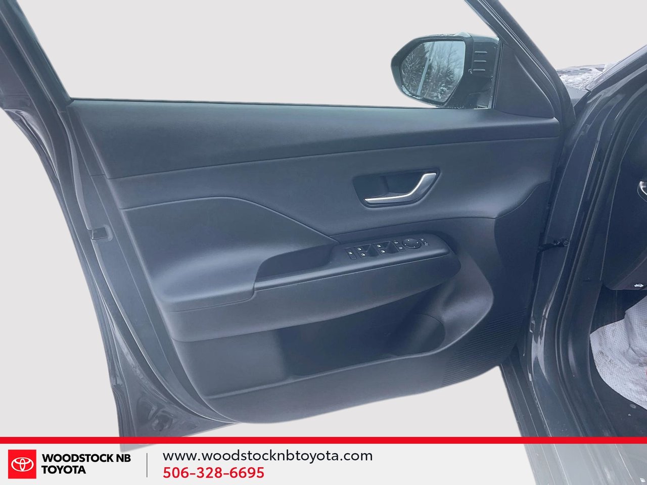 2025 Hyundai Kona Preferred-6