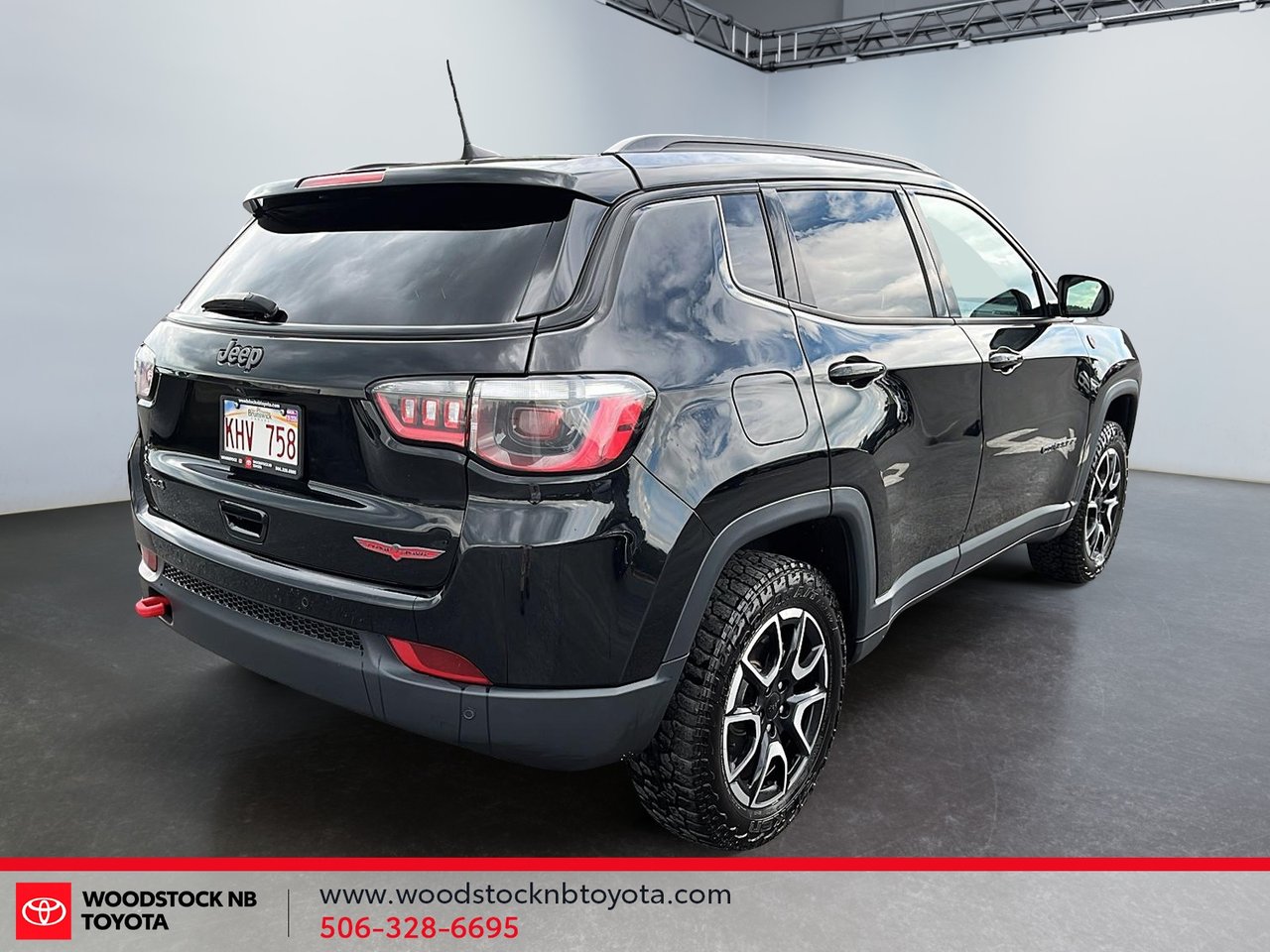 2024 Jeep Compass Trailhawk-6