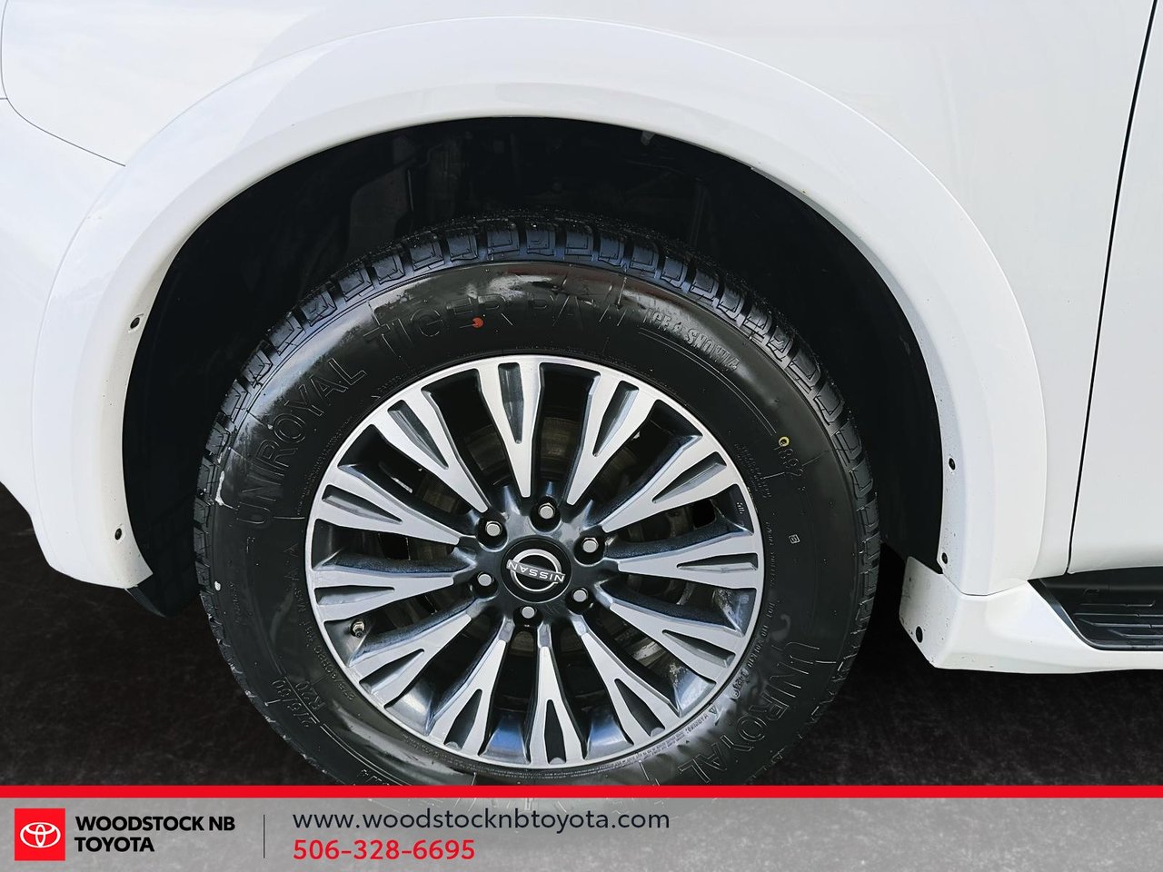 Nissan Armada SL 2023-8