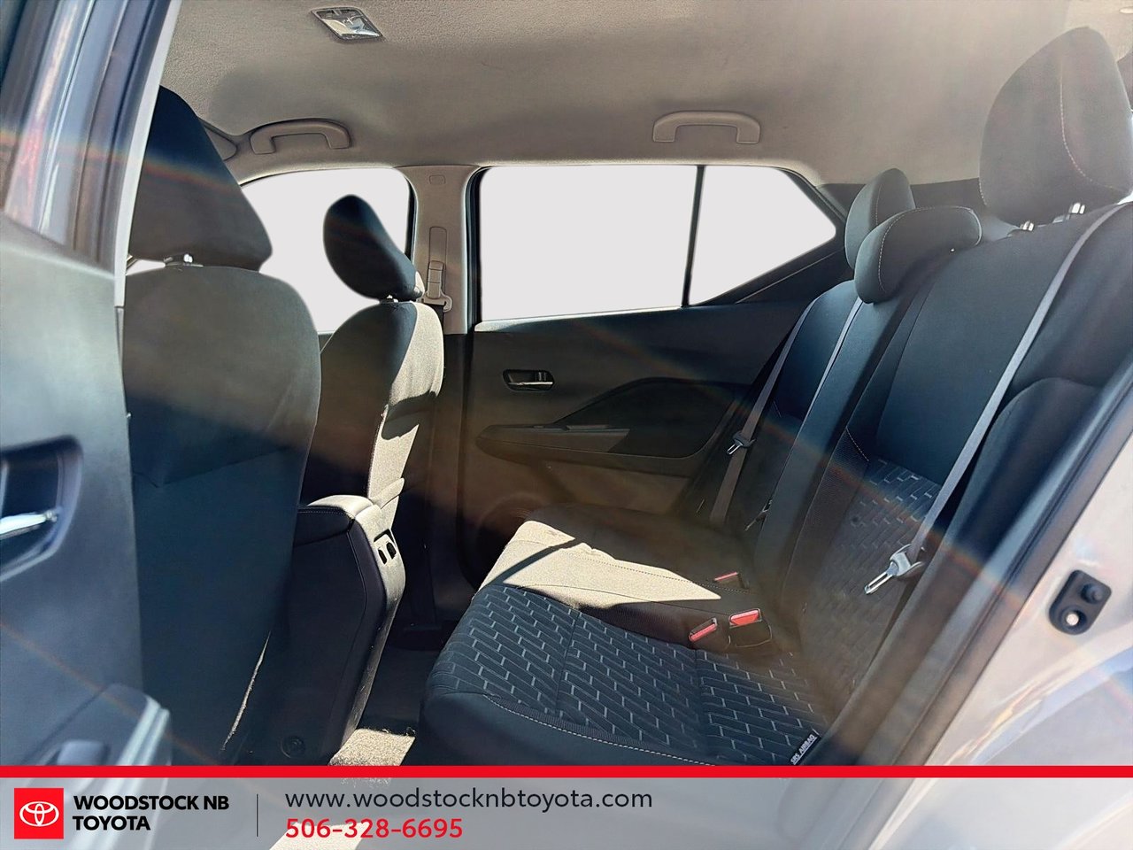 Nissan Kicks Play SV 2025-11