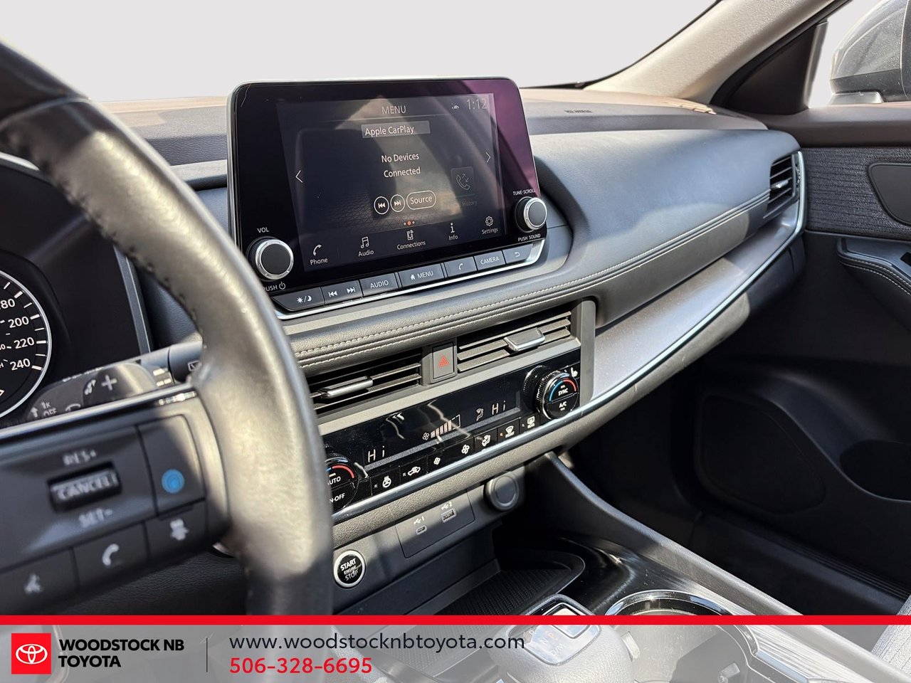 2023 Nissan Rogue SV Moonroof-15
