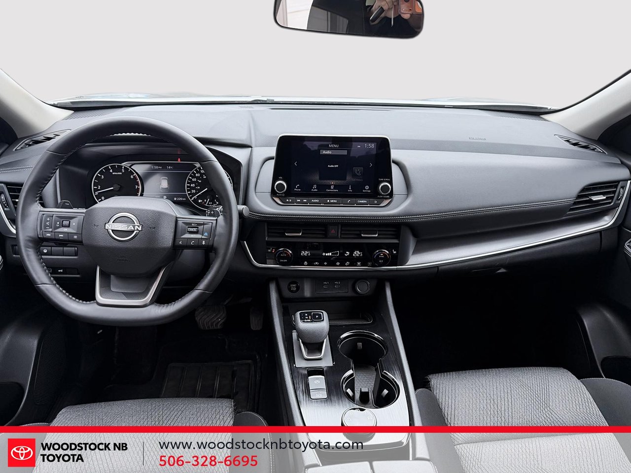 2025 Nissan Rogue-14