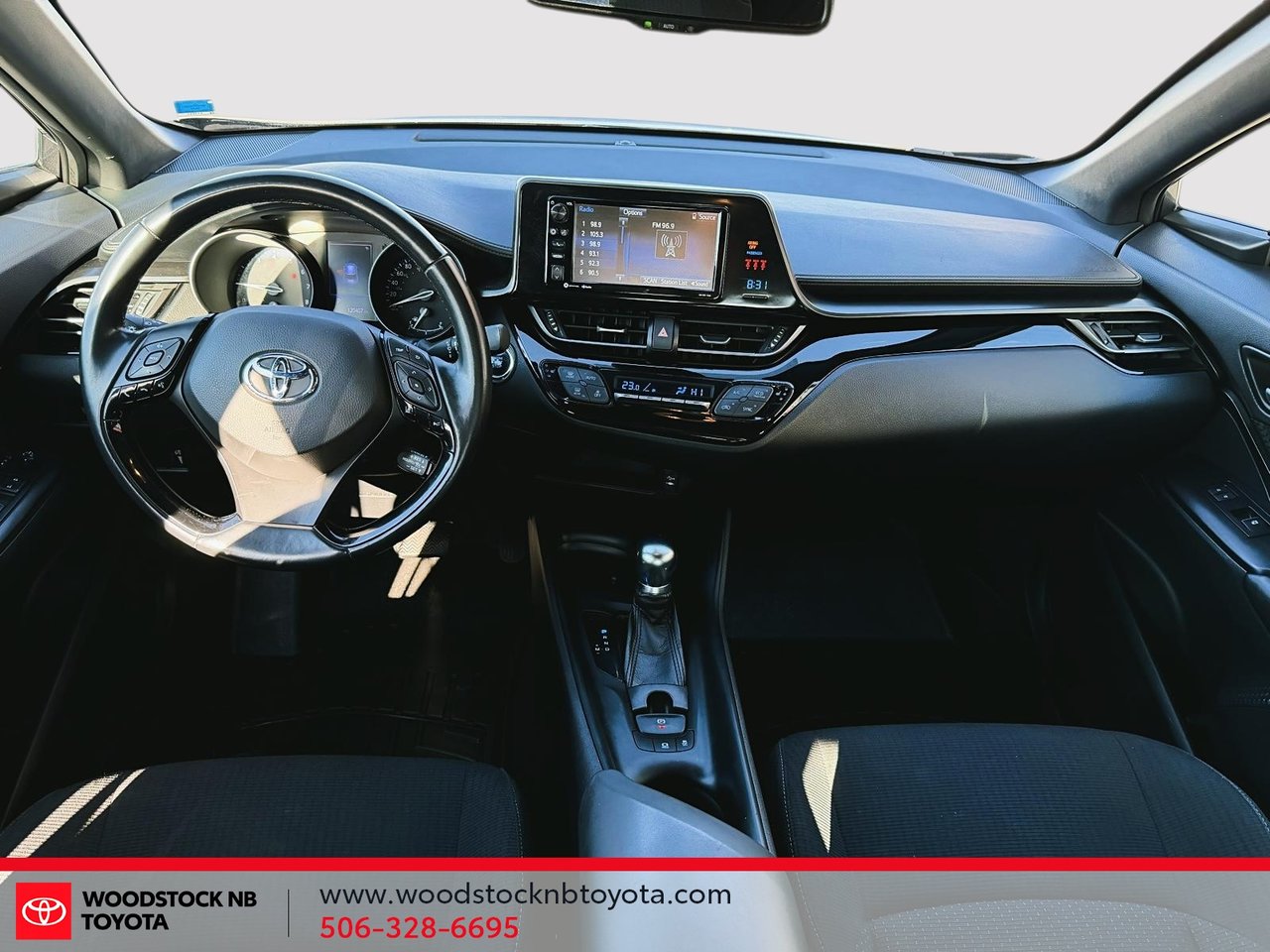 Toyota C-HR XLE  premium 2018-10