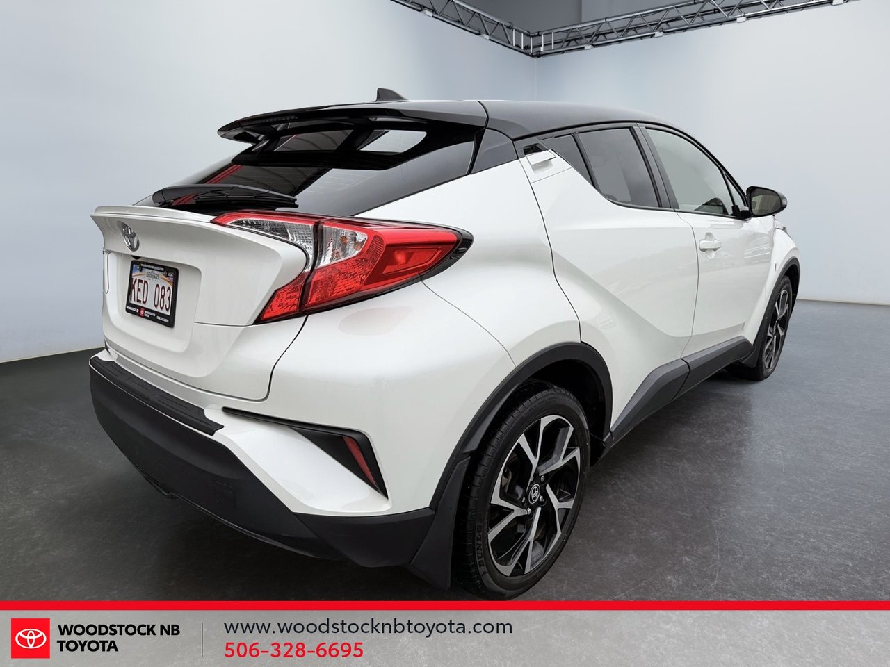 2021 Toyota C-HR XLE-4