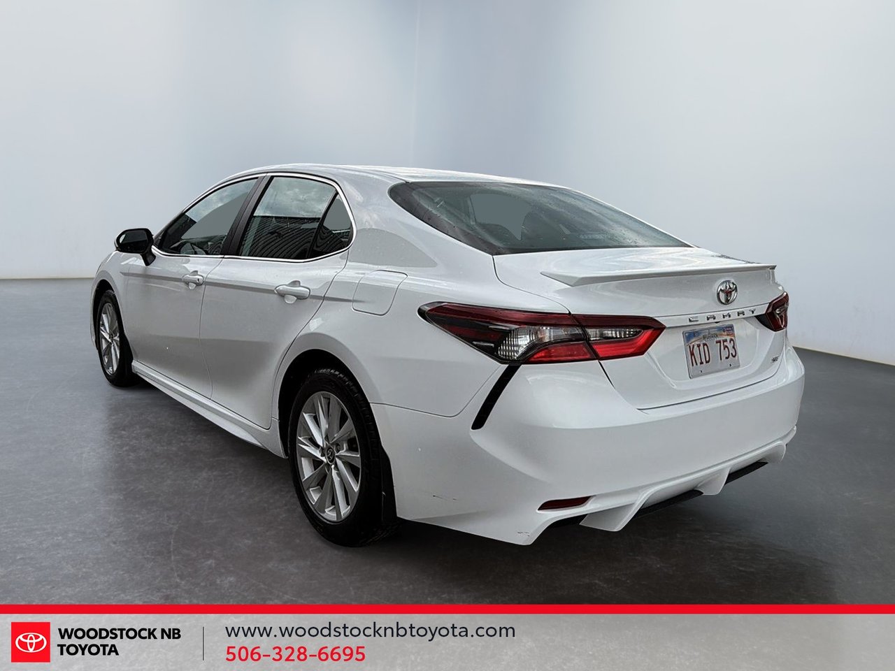 2024 Toyota Camry SE-4