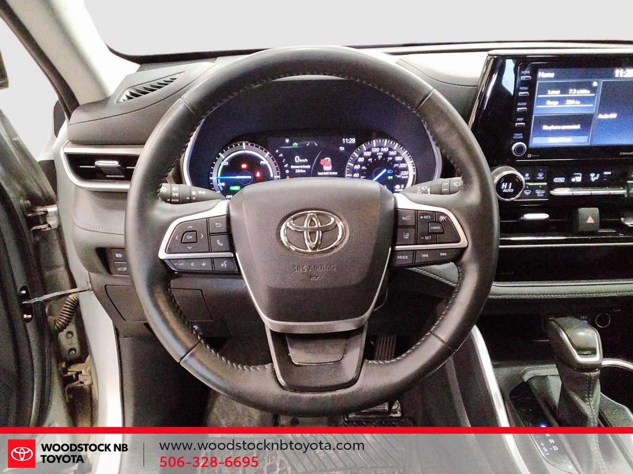 Toyota Highlander Hybrid XLE 2022-15