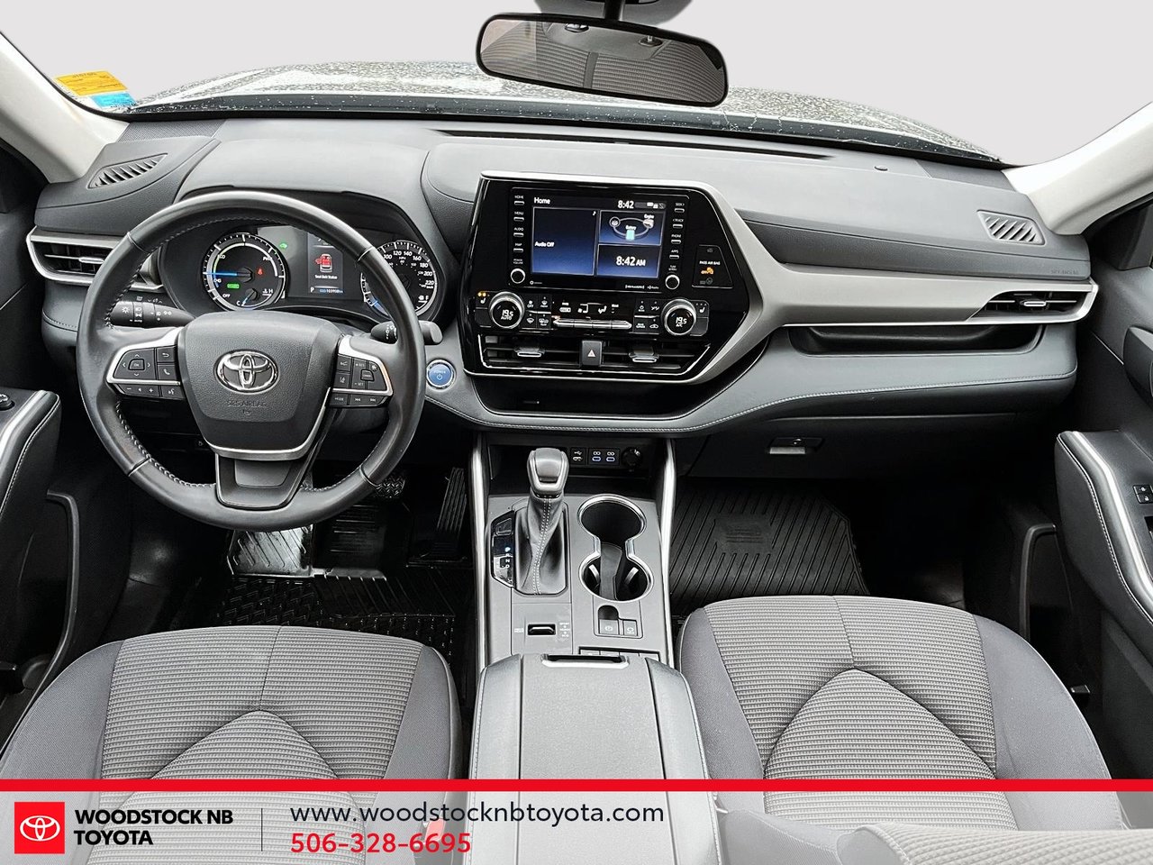 Toyota Highlander Hybrid LE 2022-13