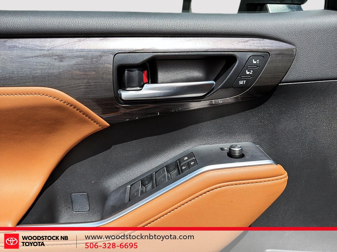 Toyota Highlander Hybrid Limited 2024-13