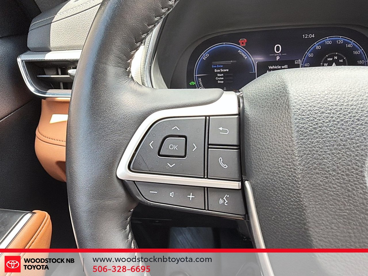 Toyota Highlander Hybrid Limited 2024-17
