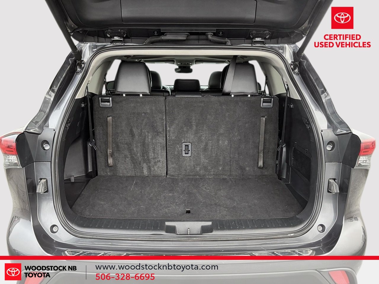Toyota Highlander XLE 2025-17