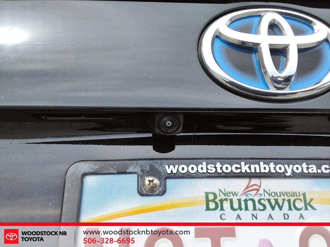 2022 Toyota RAV4 Hybrid SE-18