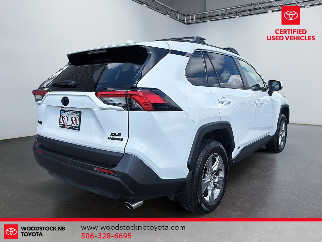 2024 Toyota RAV4 Hybrid XLE-5