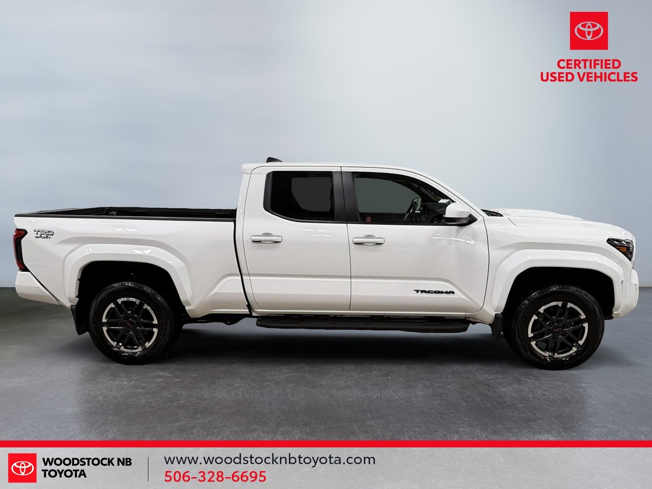 Toyota Tacoma DOUBLE CAB AT 2024-8