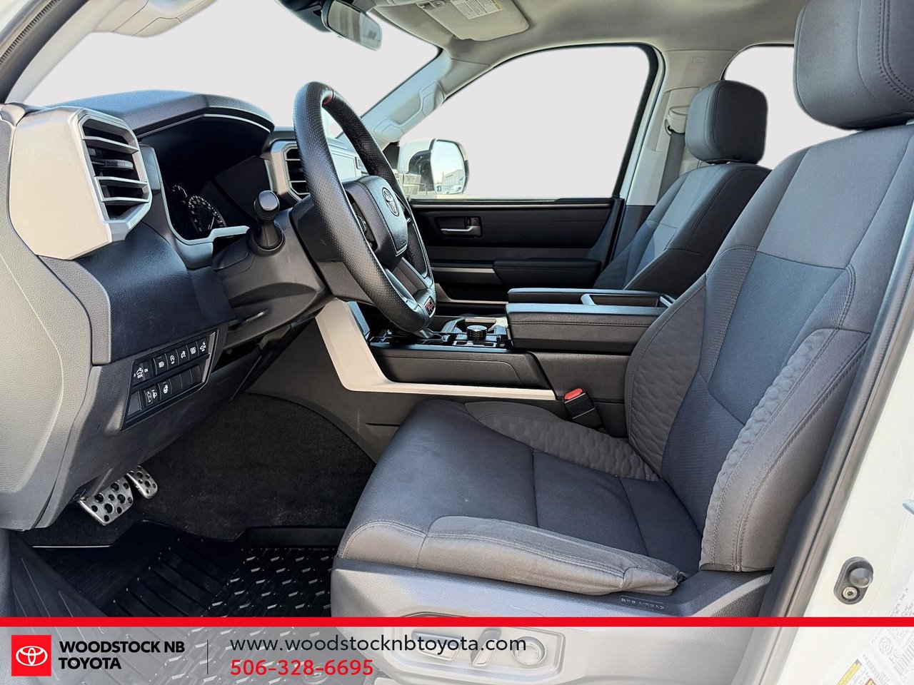 2023 Toyota Tundra CREWMAX SR-8