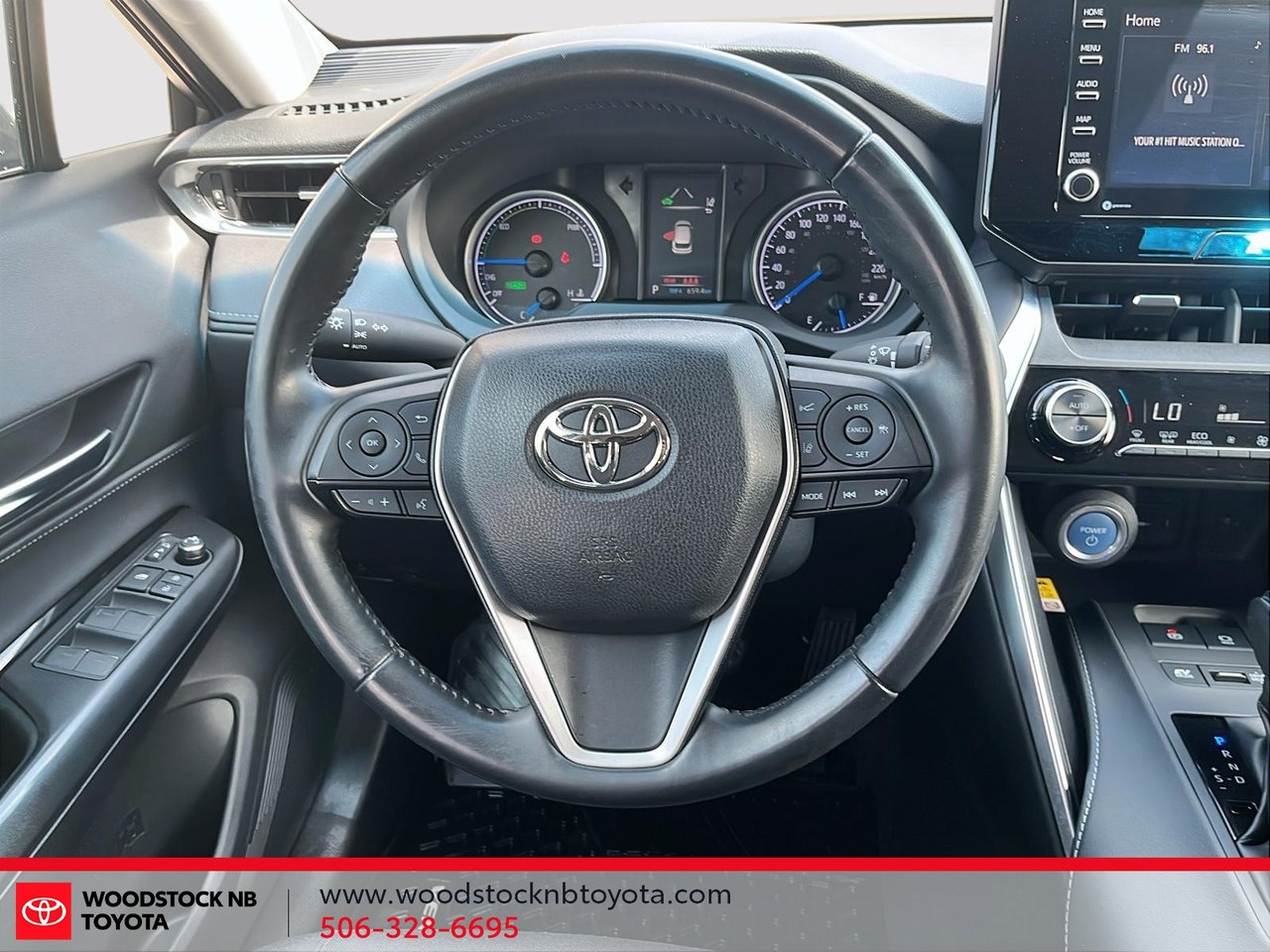 2021 Toyota Venza LE-16